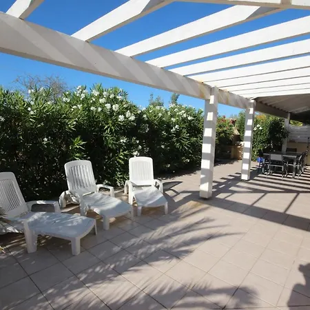 Belle Climatisee, Wifi, 3 Grande Terrasse Vue Reserve Naturelle Dans Securisee Avec Piscine Commune 800m De La Un Vrai Havre De Paix Lrcs107 *